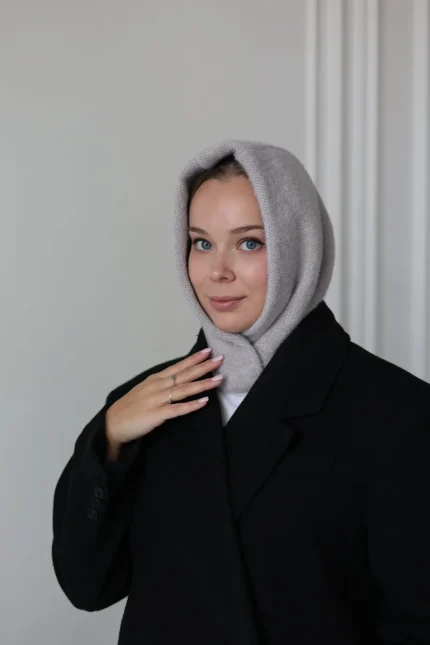 Жіночий капор